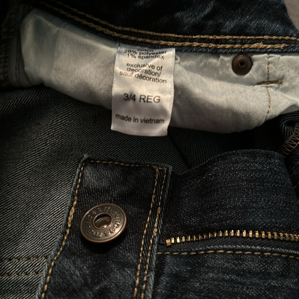 Jeans - Picture 3 of 3